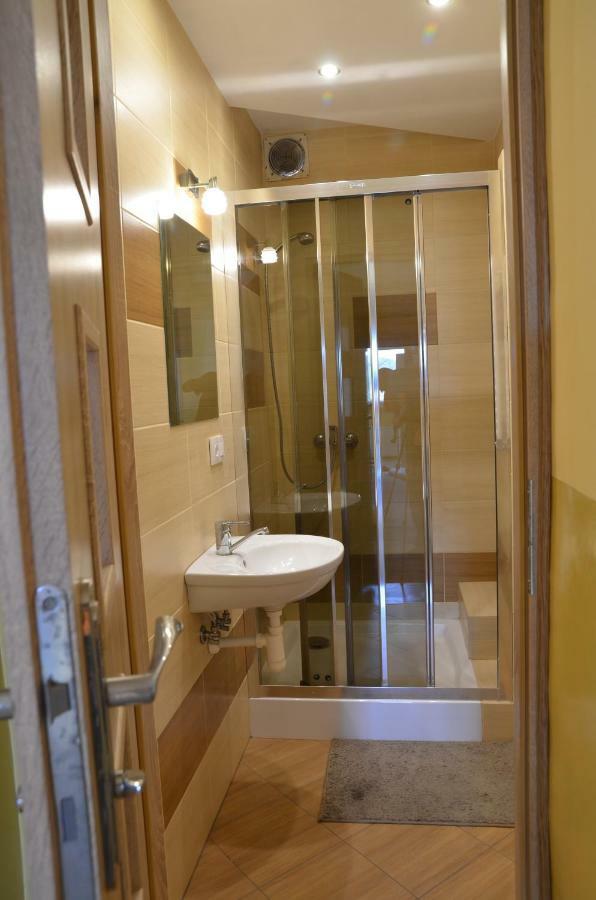 Pod Debami Villa Wadowice Kültér fotó