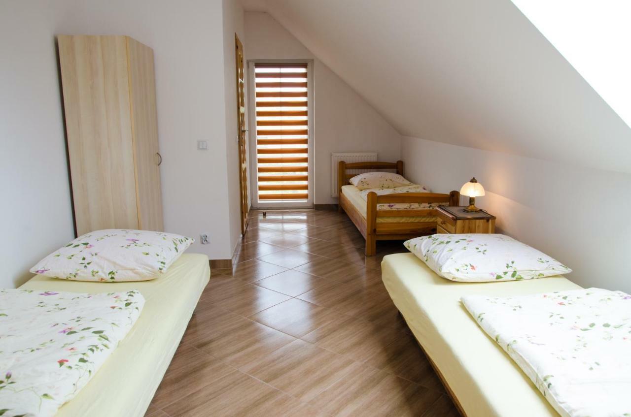 Pod Debami Villa Wadowice Kültér fotó